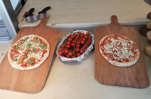 Holzofen-Pizza-Catering