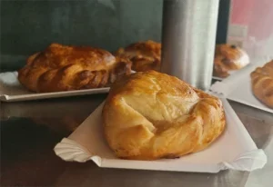 Empanadas-Pasties-300