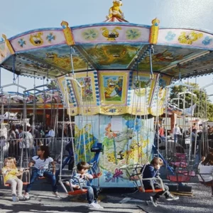 Kinderkettenkarussell