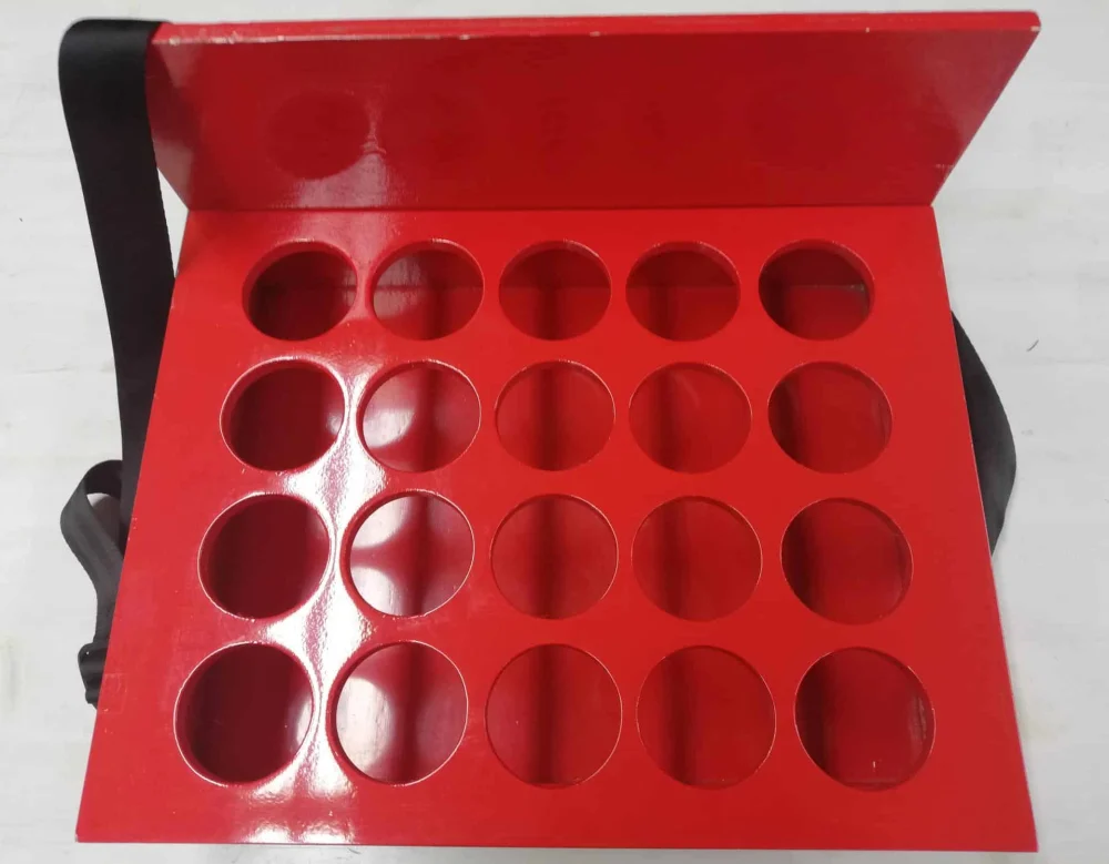 Bauchladen mit Locheinsatz