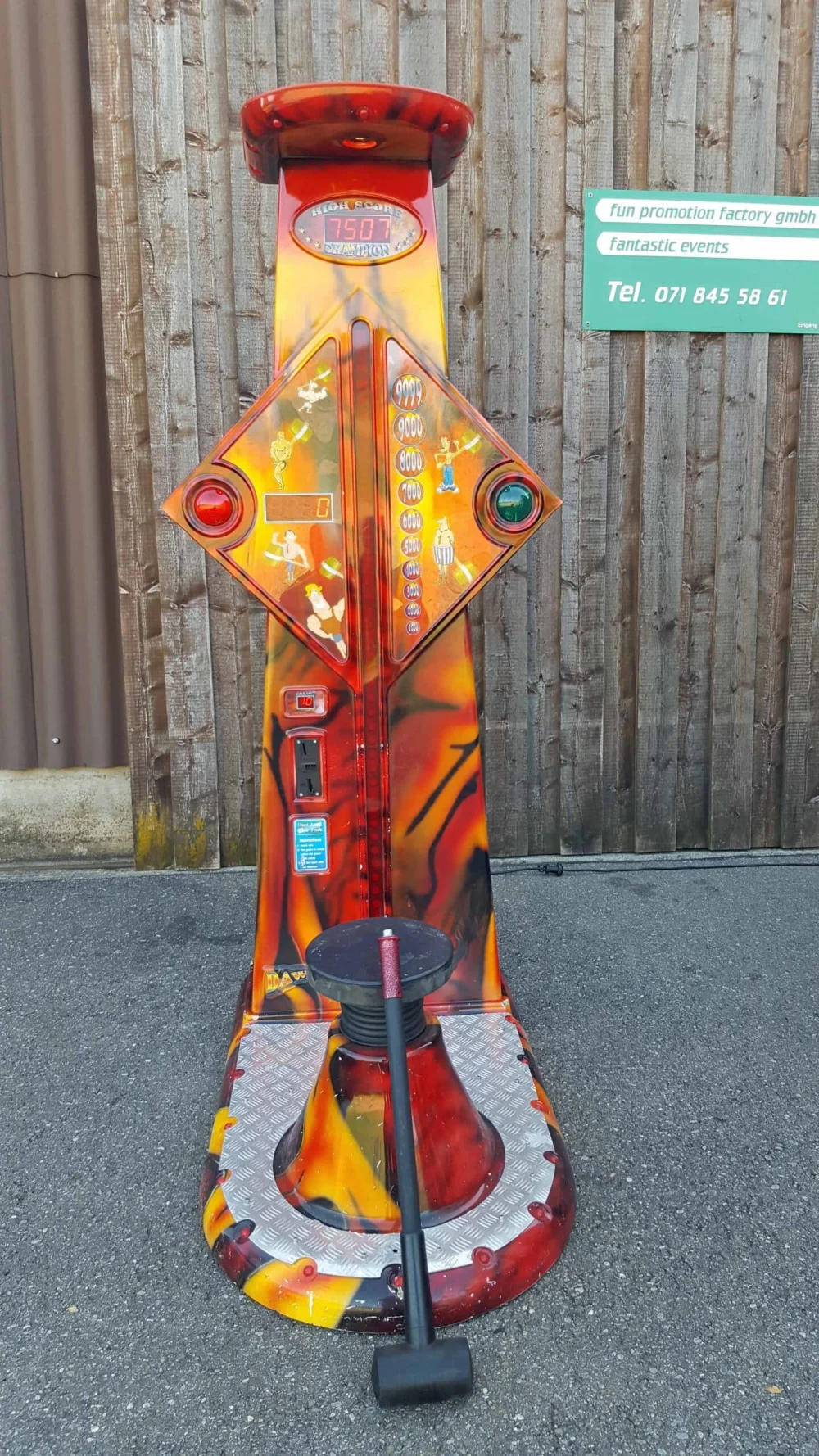 Hau den Lukas elektronisch