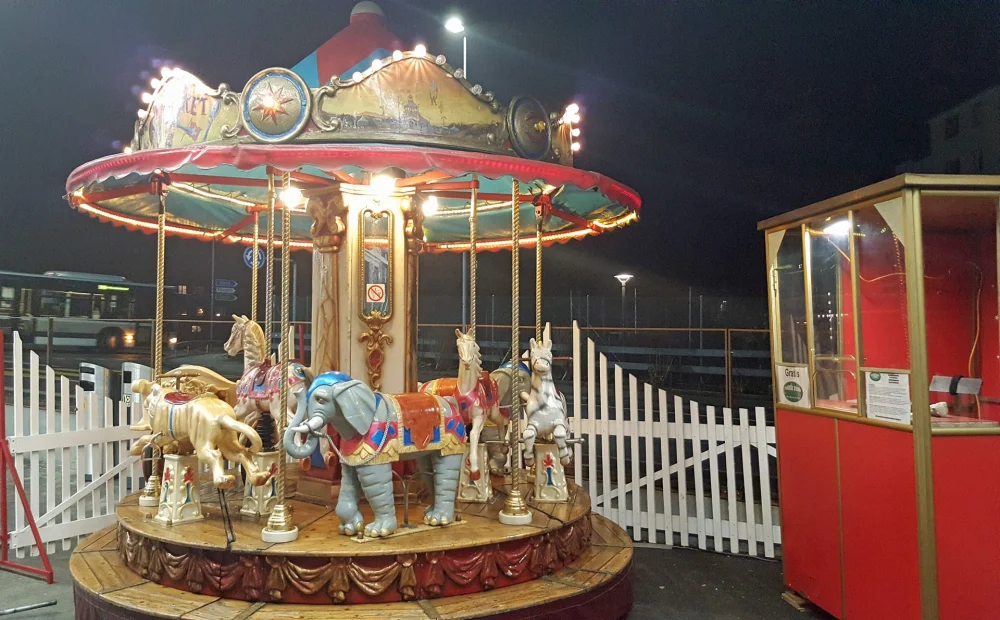 Karussell Nostalgie Lafayette Zirkus